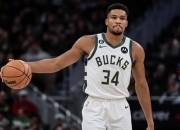 开云体育官网-包含CLG险胜TSM，Knight打出惊人五杀宿命之战小组赛，强势挺进下一轮的词条