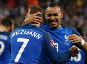 开云体育APP下载-法国队鏖战印度队，黄鸭组合扛起全队