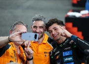 开云体育在线-红牛二队碾压迈凯伦，诺里斯扛起全队