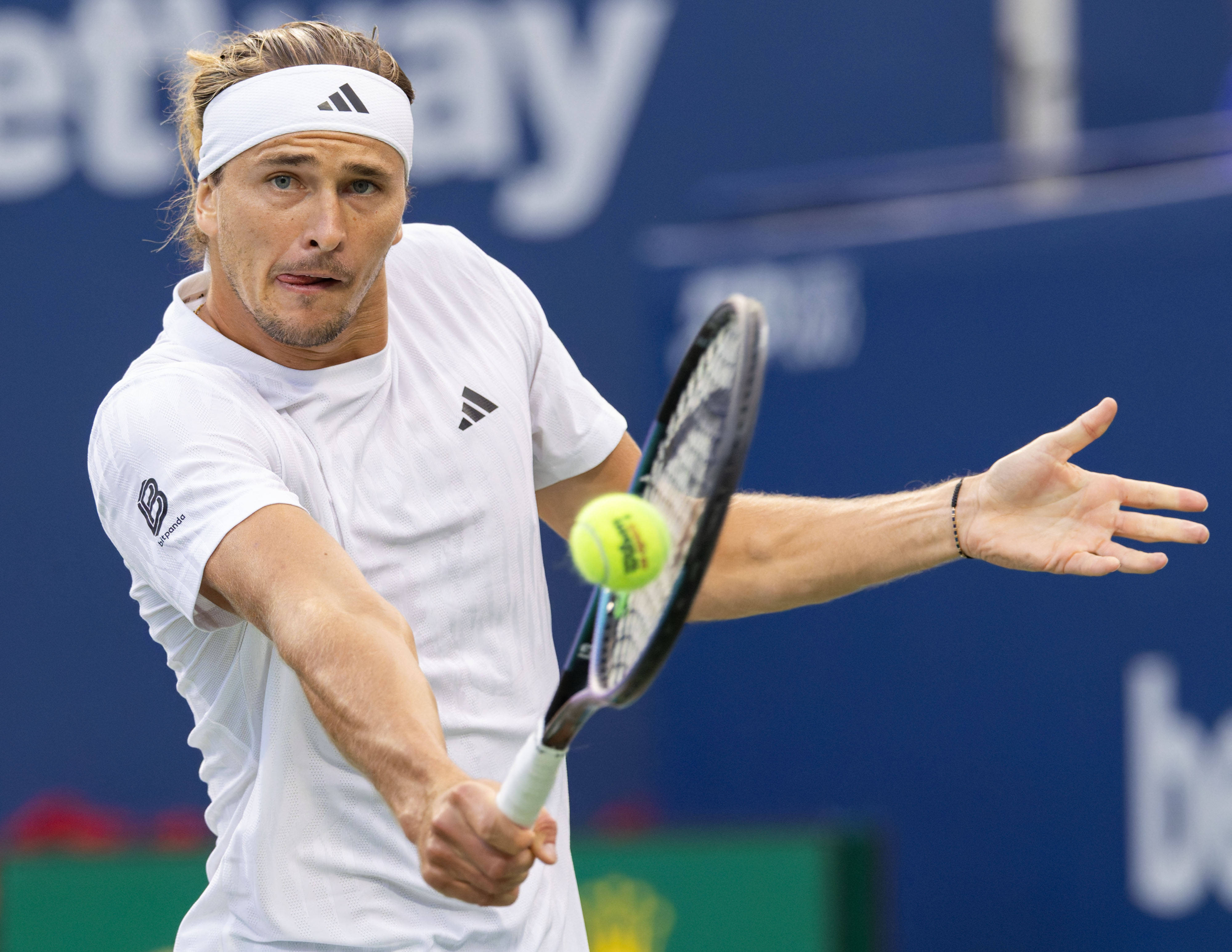 欧洲网球队强势澳大利亚网球队,兹维列夫制霸全场的简单介绍 欧洲网球队强势澳大利亚网球队,兹维列夫制霸全场的简单介绍