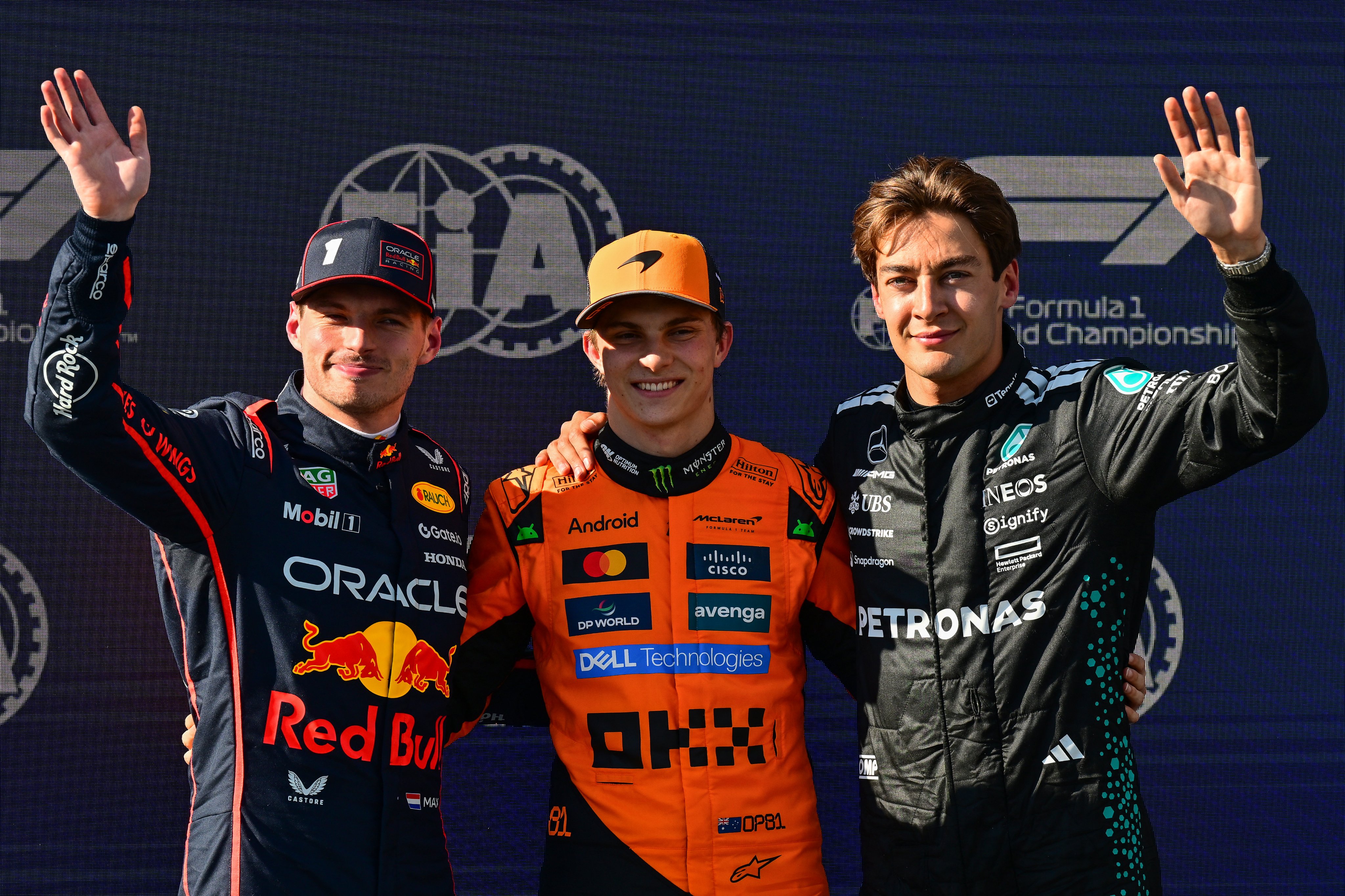 包含法拉利险胜索伯车队，拉塞尔统治全场的词条