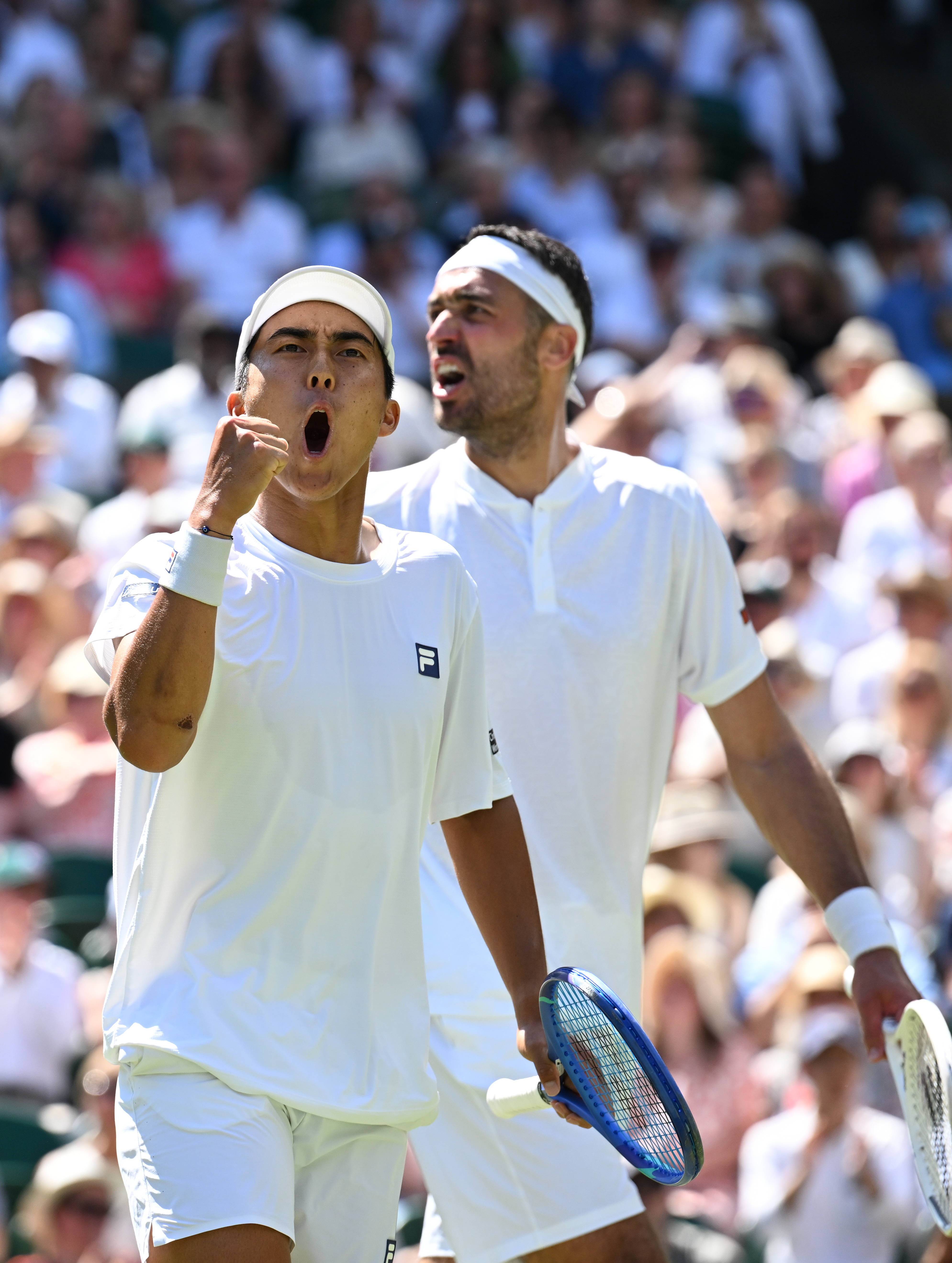 拉沃尔杯鏖战温网，西西帕斯带队取胜